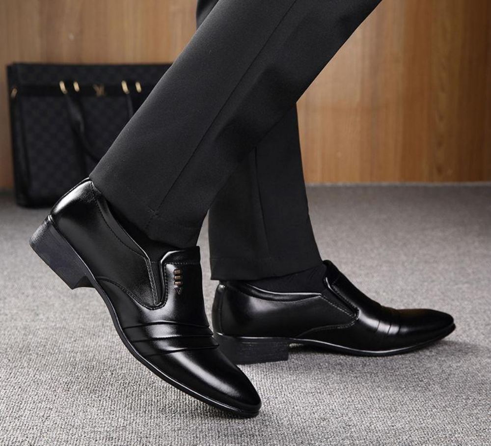 Juhlakengät Miesten Dress Loafers Terävä Mustat Kengät
